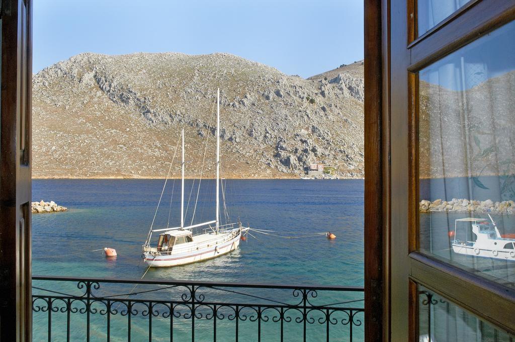 Perla di Mare Apartment Symi Bagian luar foto